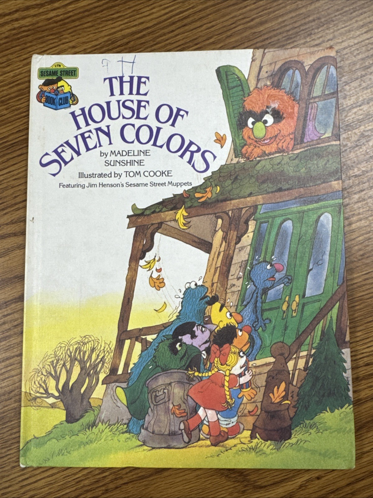 Sesame Street – The House Of Seven Colors by Madeline Sunshine 1985 Golden Press