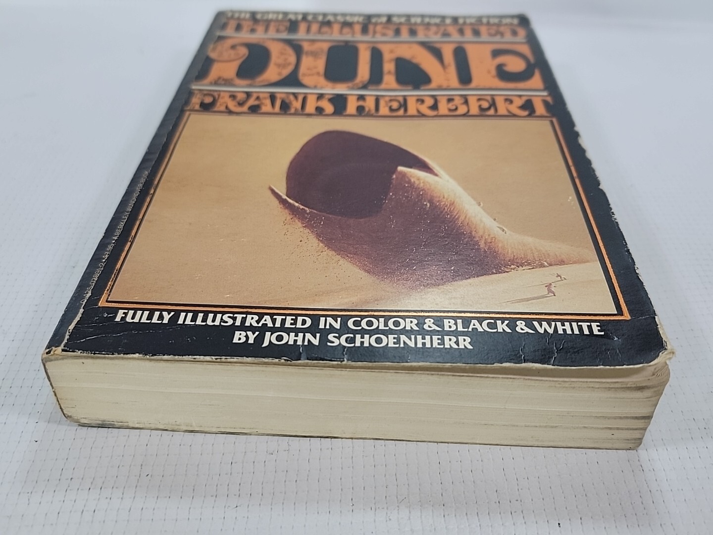 THE ILLUSTRATED DUNE by Frank Herbert, 1st Edition 1978 RARE/PB Collectible