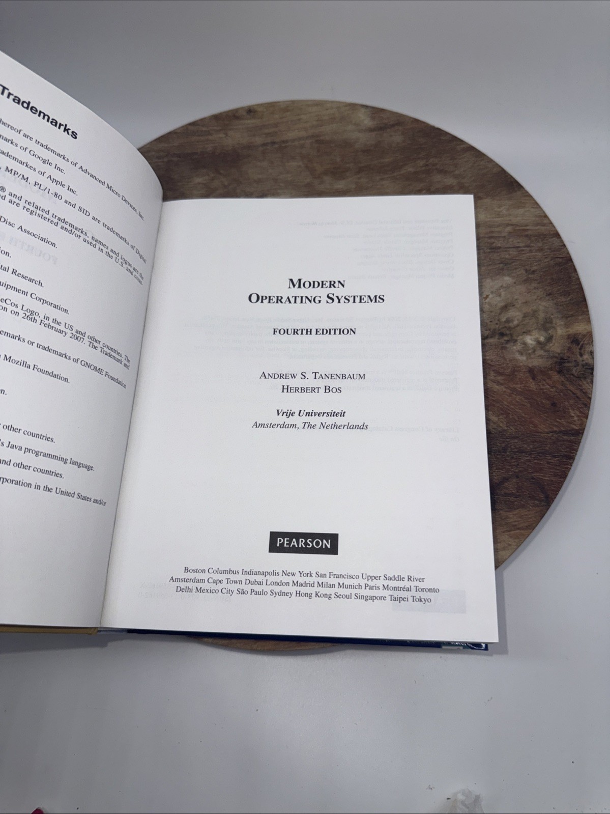 Modern Operating Systems by Andrew S. Tanenbaum 4th Ed. (2014, US, Hardcover)