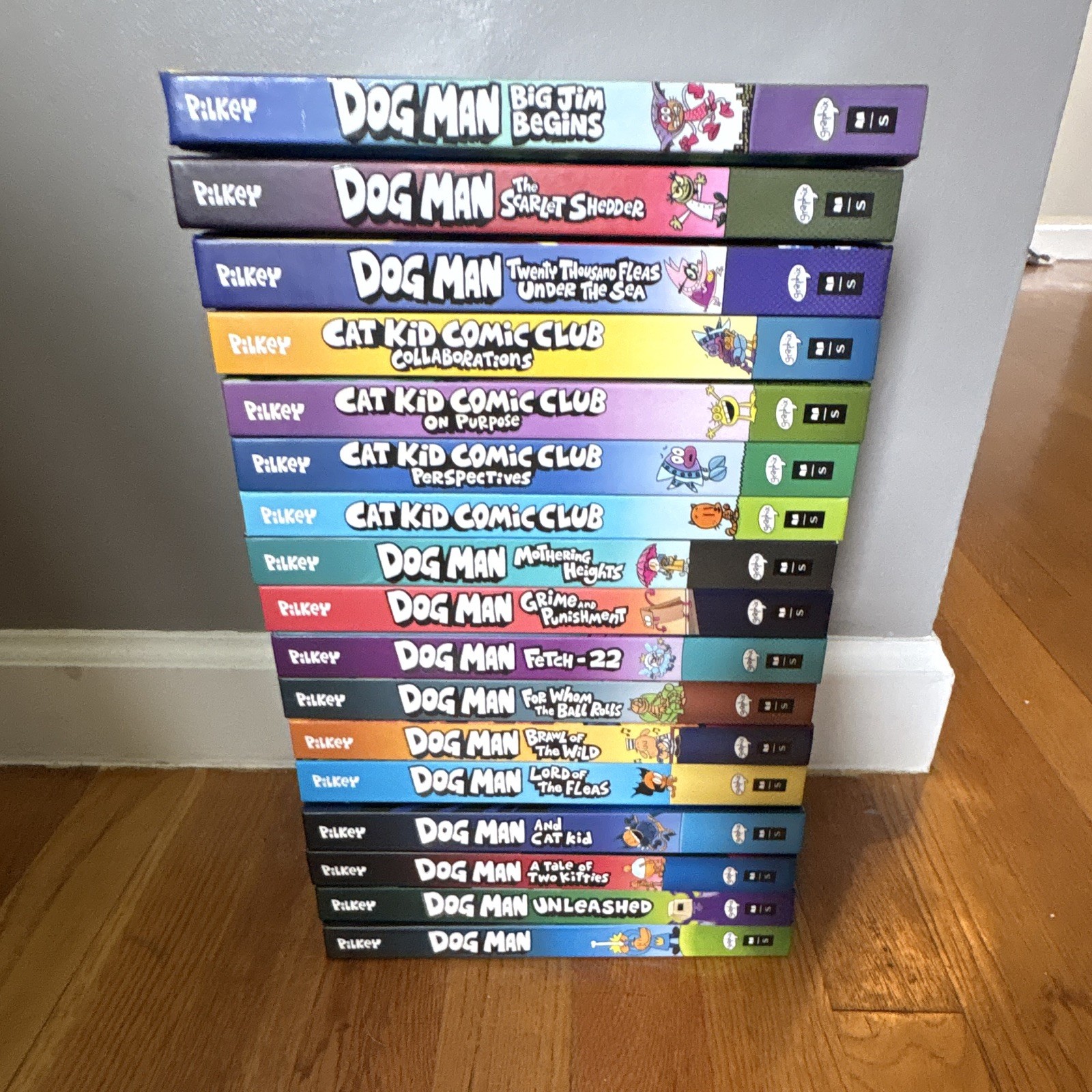 Dav Pilkey Dog Man Hardcover comic Book Lot (17)+ Cat Kid Comic Club