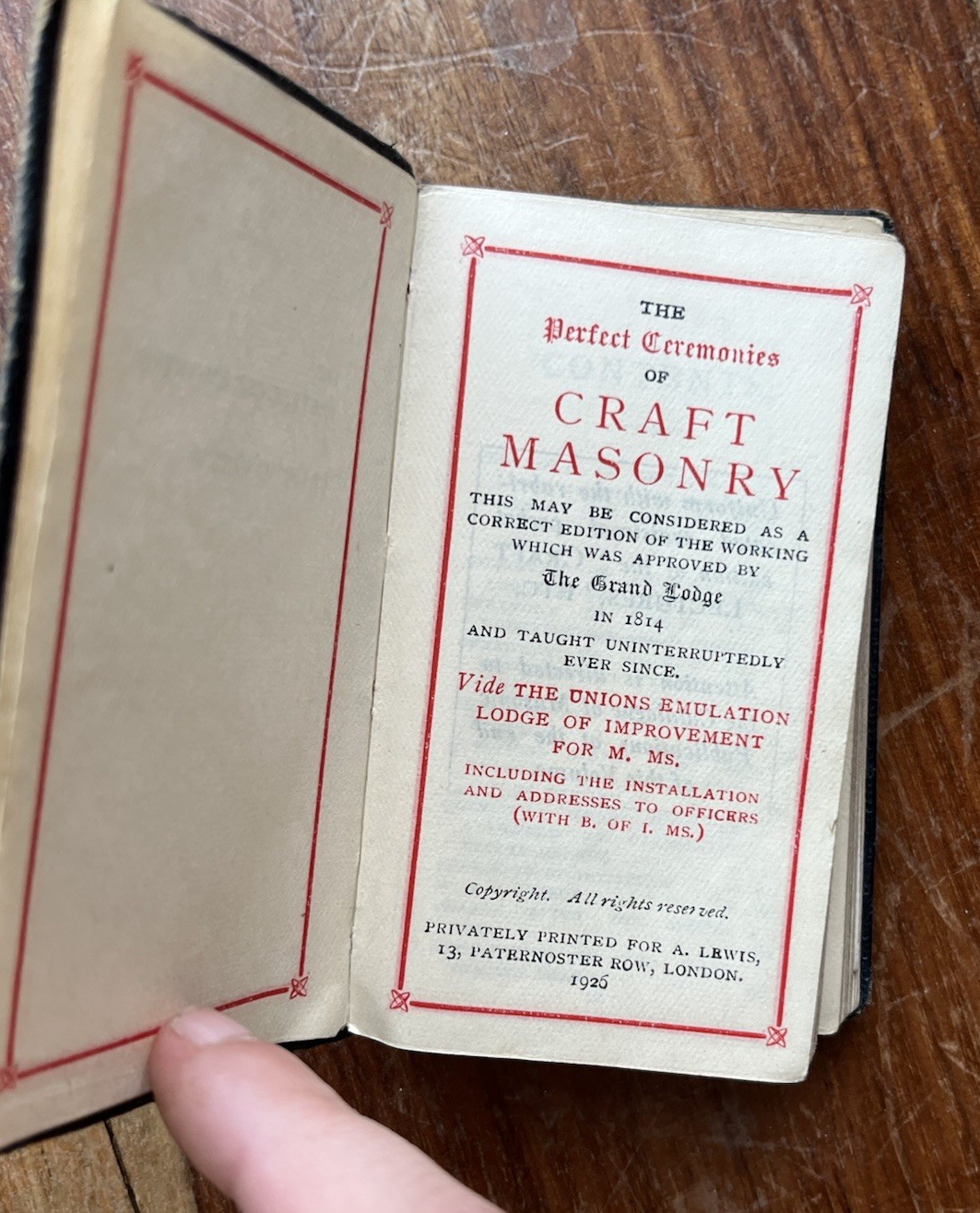 Antique The Perfect Ceremonies Craft Masonry Pocket Book 1926 – 9.5cm X 6cm