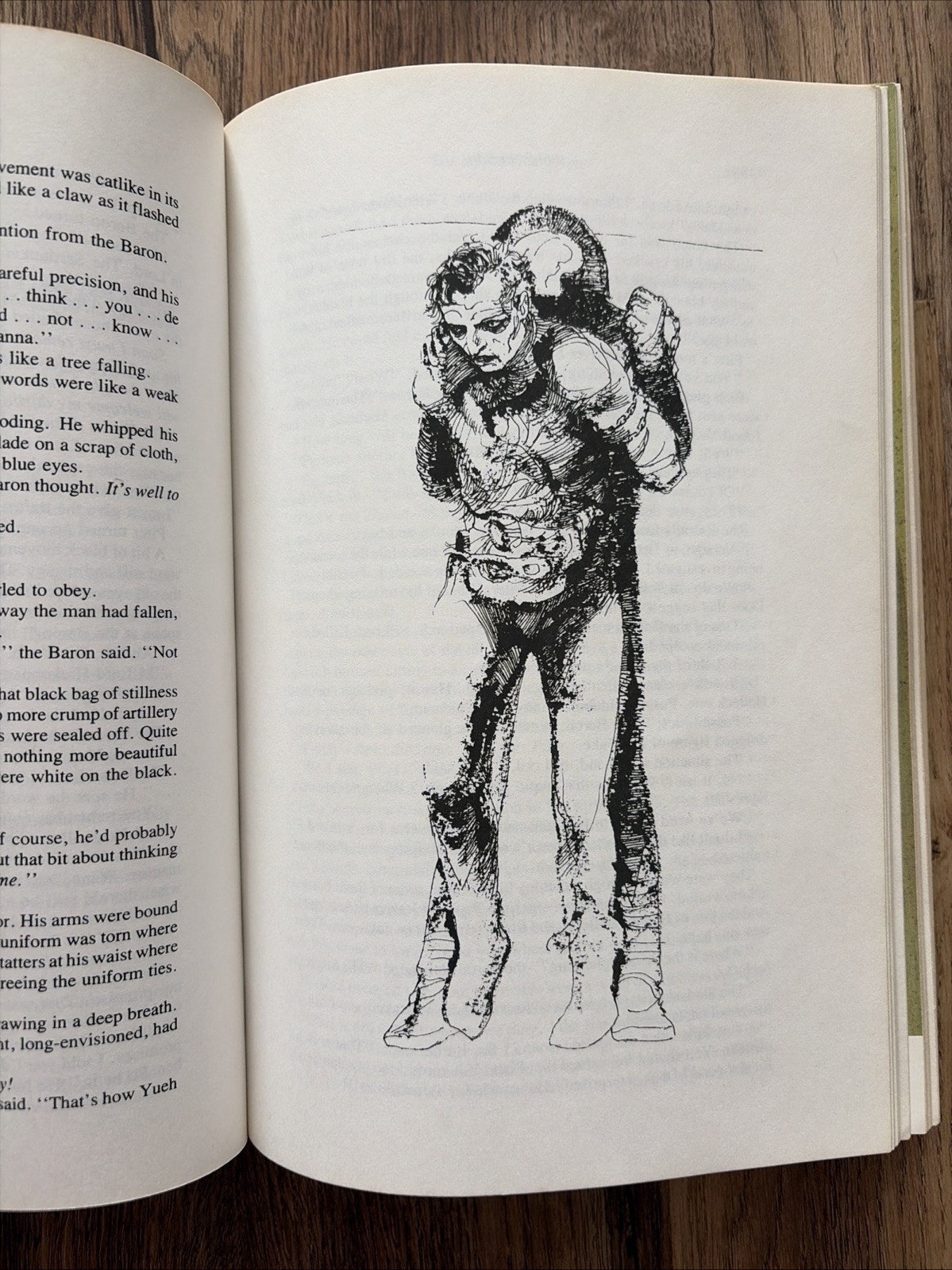 THE ILLUSTRATED DUNE by Frank Herbert ~ 1st Edition 1978 Paperback Collectible