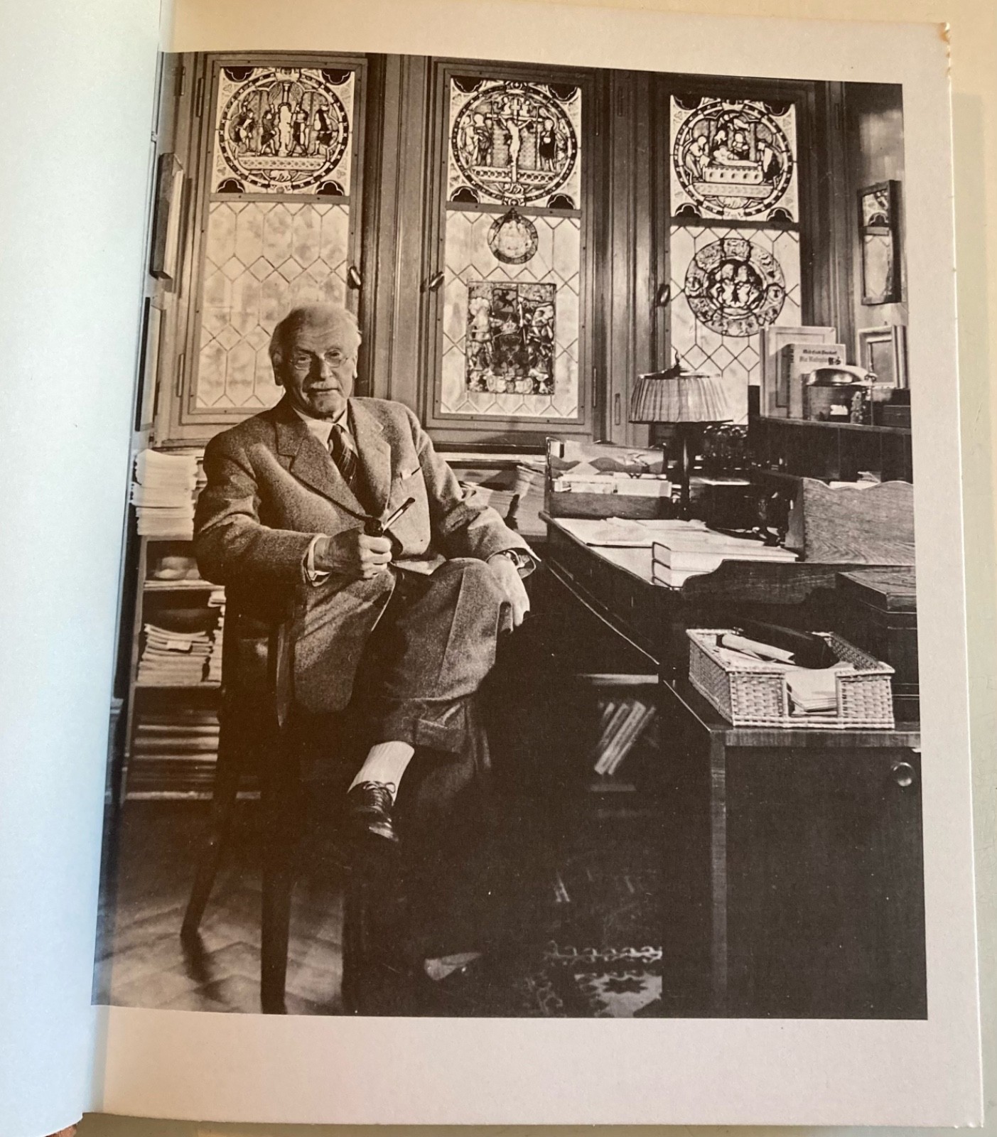 VTG Carl Jung book 1969 Man and his Symbols No Dust jacket