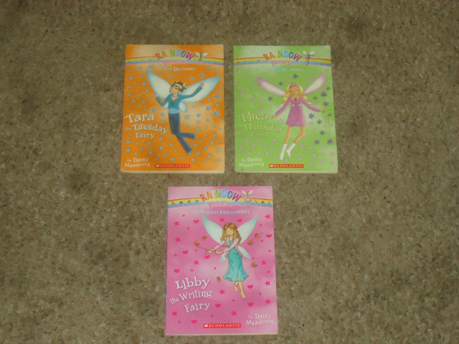 Lot 87 Rainbow Magic & Magic Animals Books Daisy Meadows Fairies