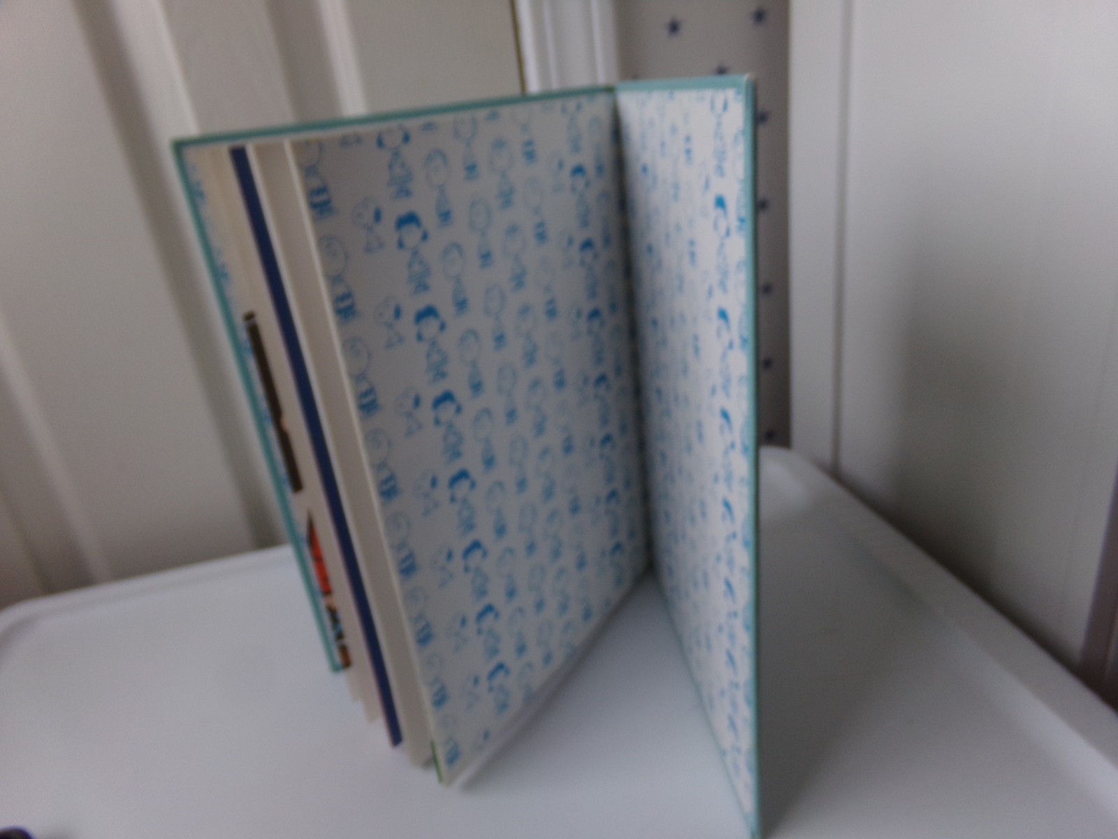 Vol #1 Charlie Brown’s ‘Cyclopedia Book Your Amazing Body From Your Nose to Toes