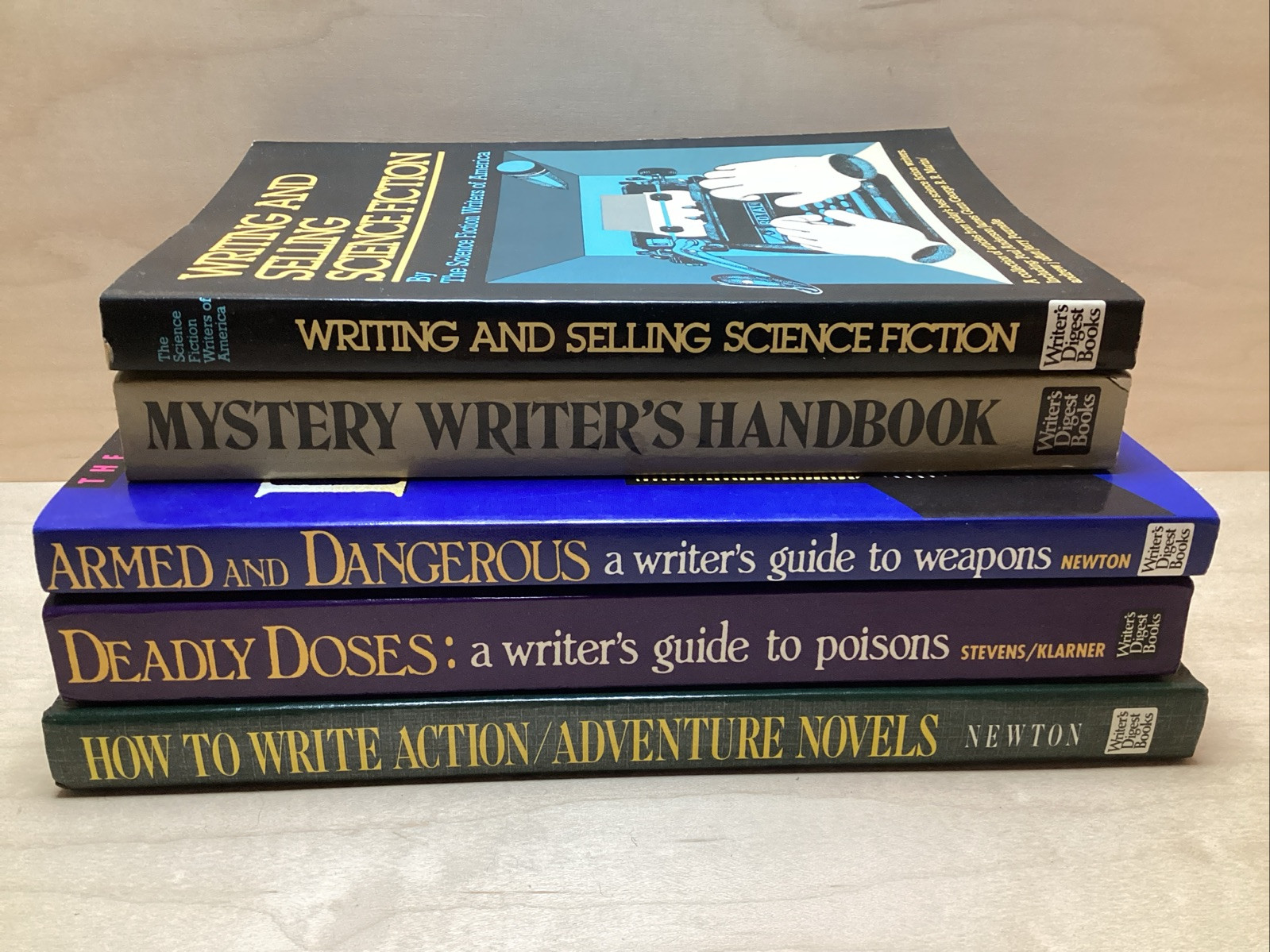 Lot Of 5 Writers Digest Books, Action,Adventure,Mystery,Sci-Fi,Poisons,WeaponsVG