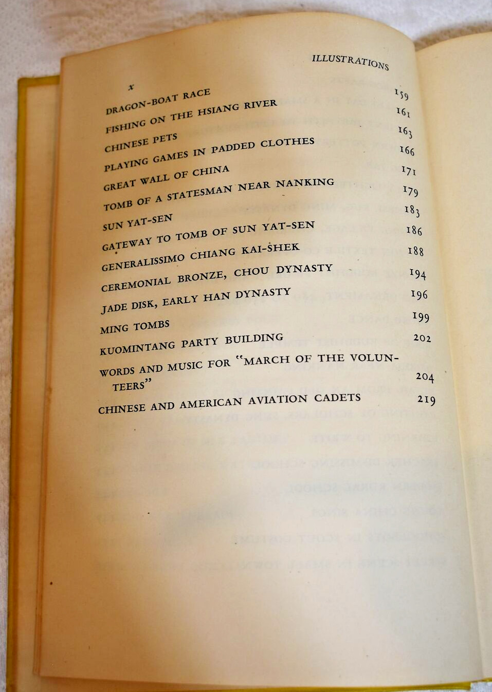 China: Country Of Contrasts Book by Nourse, Goetz Hardcover 1944 Ex-Libris
