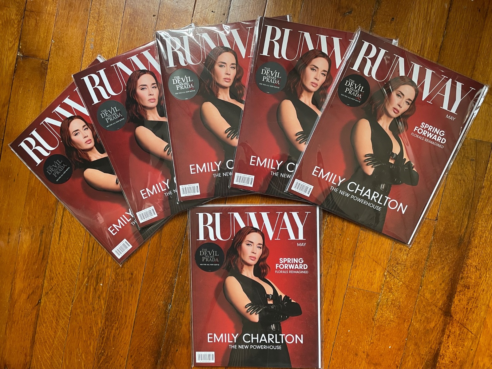 6 batch The Devil Wears Prada 2 Magazine Newspaper Glossy Miranda Priestly Anne