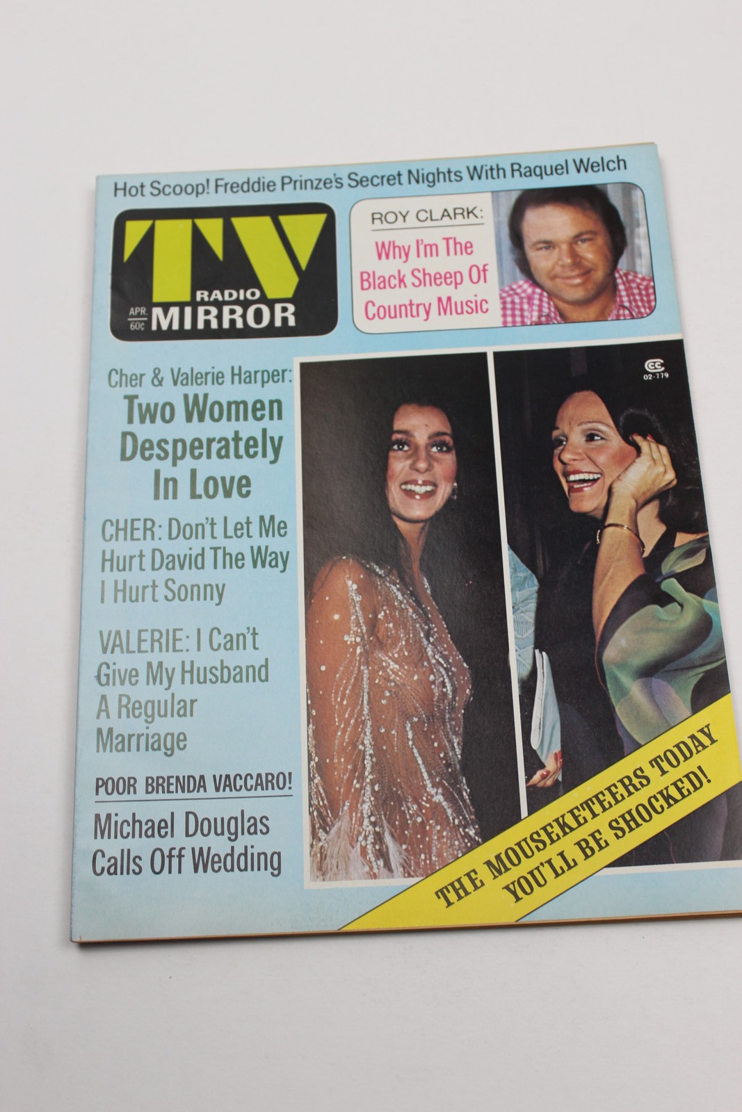 TV Radio Mirror Magazine April 1975 Cher Valerie Harper Roy Clark No Label