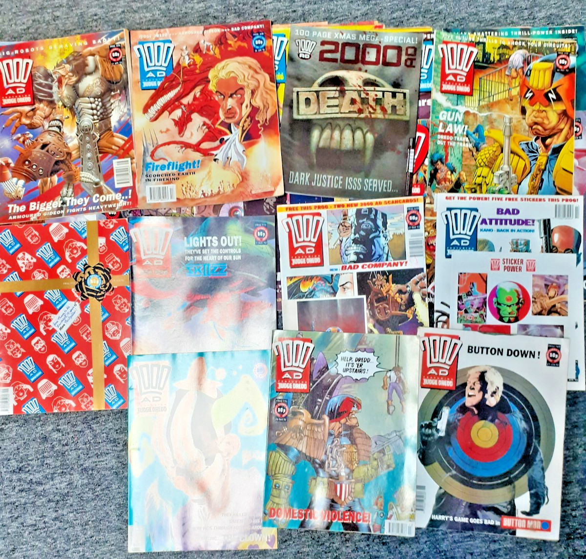 2000 AD Comic Collection Bundle – Judge Dredd Progs 60+ Megazines D54 B245