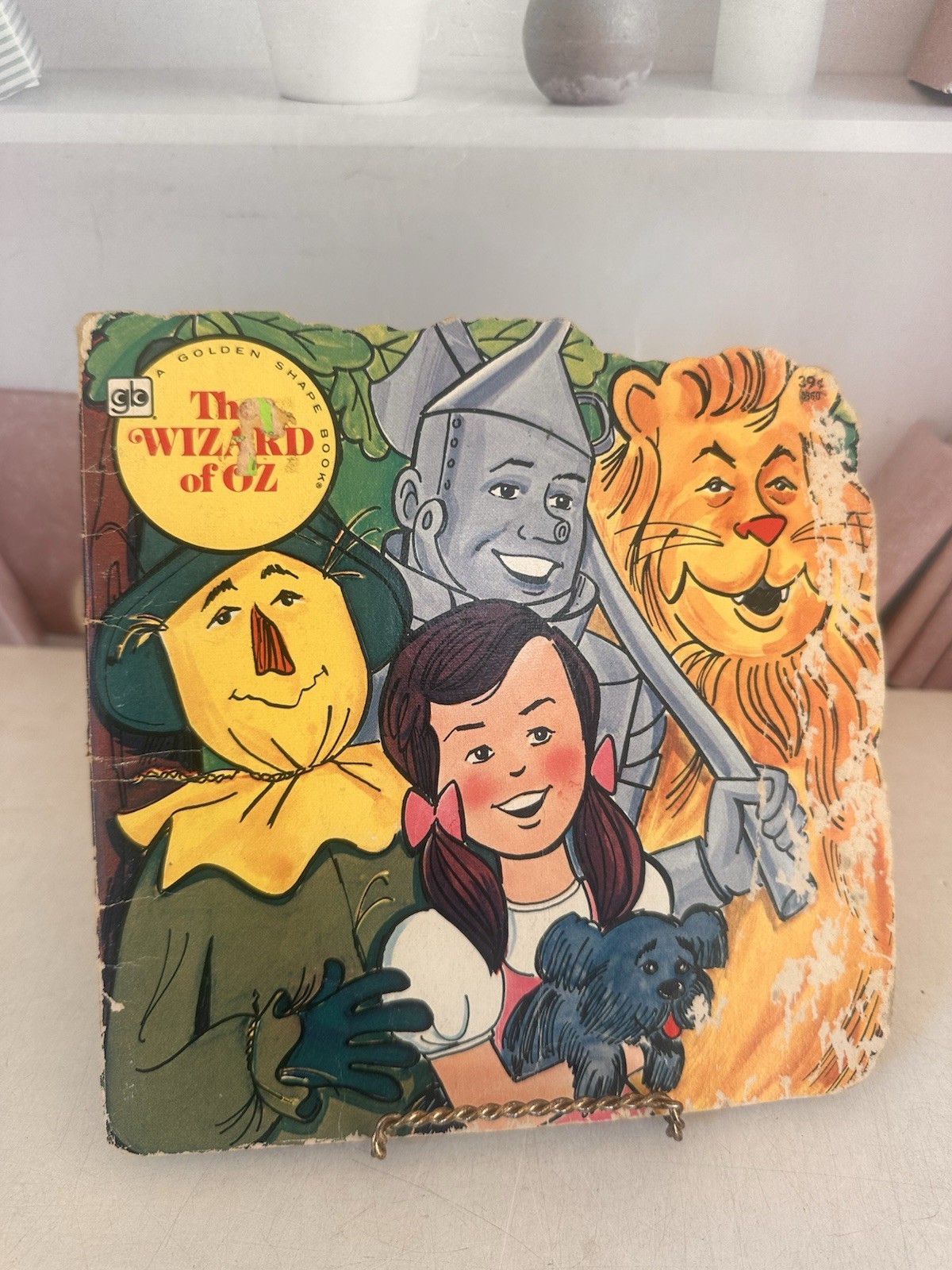 A Golden Press Shape Book The Wizard Of Oz 1976
