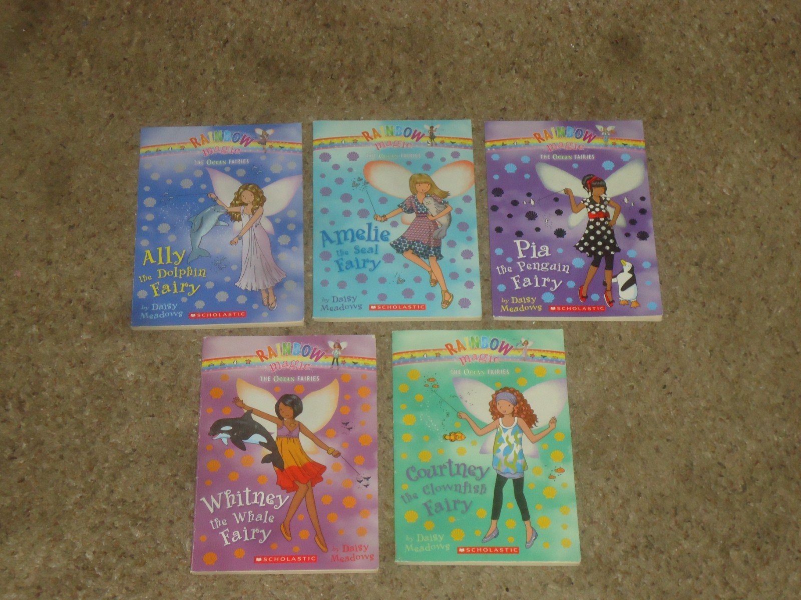 Lot 87 Rainbow Magic & Magic Animals Books Daisy Meadows Fairies