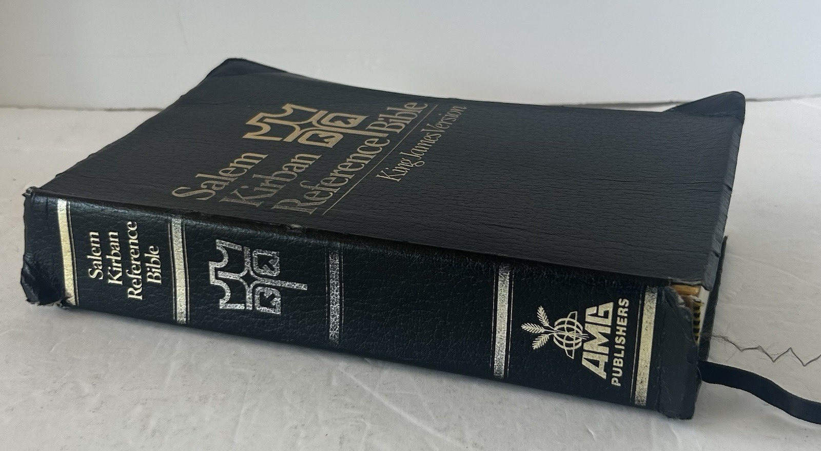 Salem Kirban Reference Bible King James Version – Black Bonded Leather