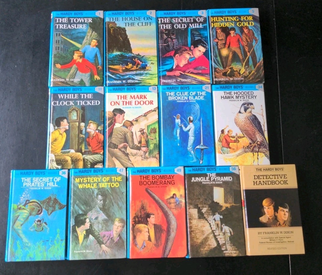 The Hardy Boys Lot of 12 Flashlight Series + Detective Handbook