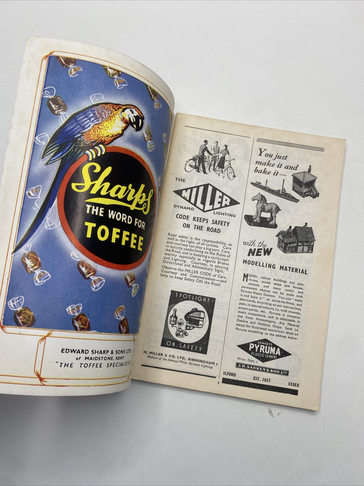 BOY’S OWN PAPER – NOV 1947 / Vol 70 no.2 – Vintage Articles, Features & Adverts