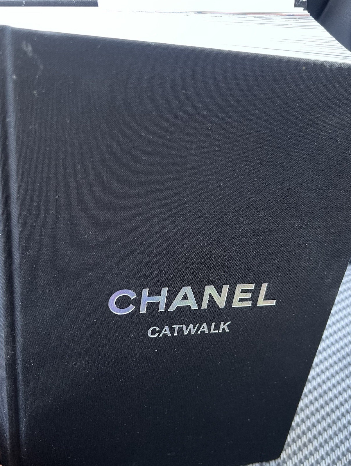 Chanel : The Complete Collections Hardcover Book by Mauriès Patrick Fashion