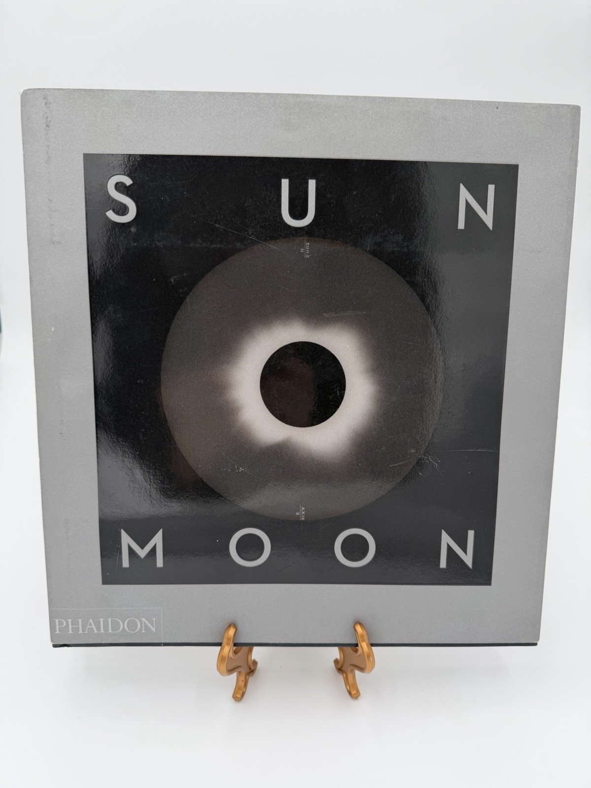 Sun and Moon : A Story of Astronomy, Photography and Cartography by Mark Holborn