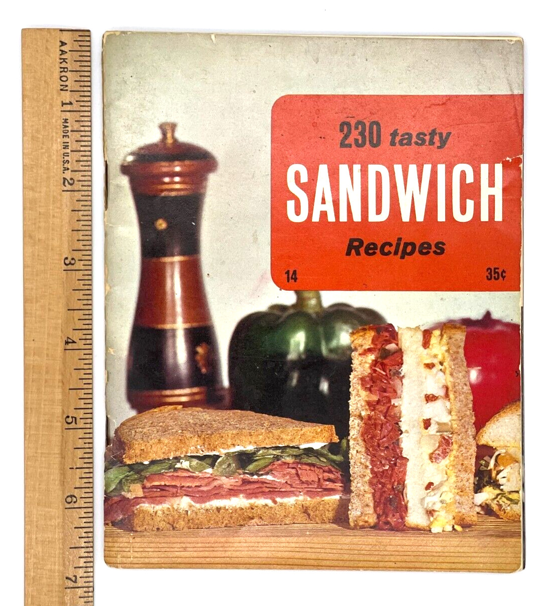 230 Tasty Sandwich Recipe Cookbook Culinary Arts Institute Vintage 1969-48 pages