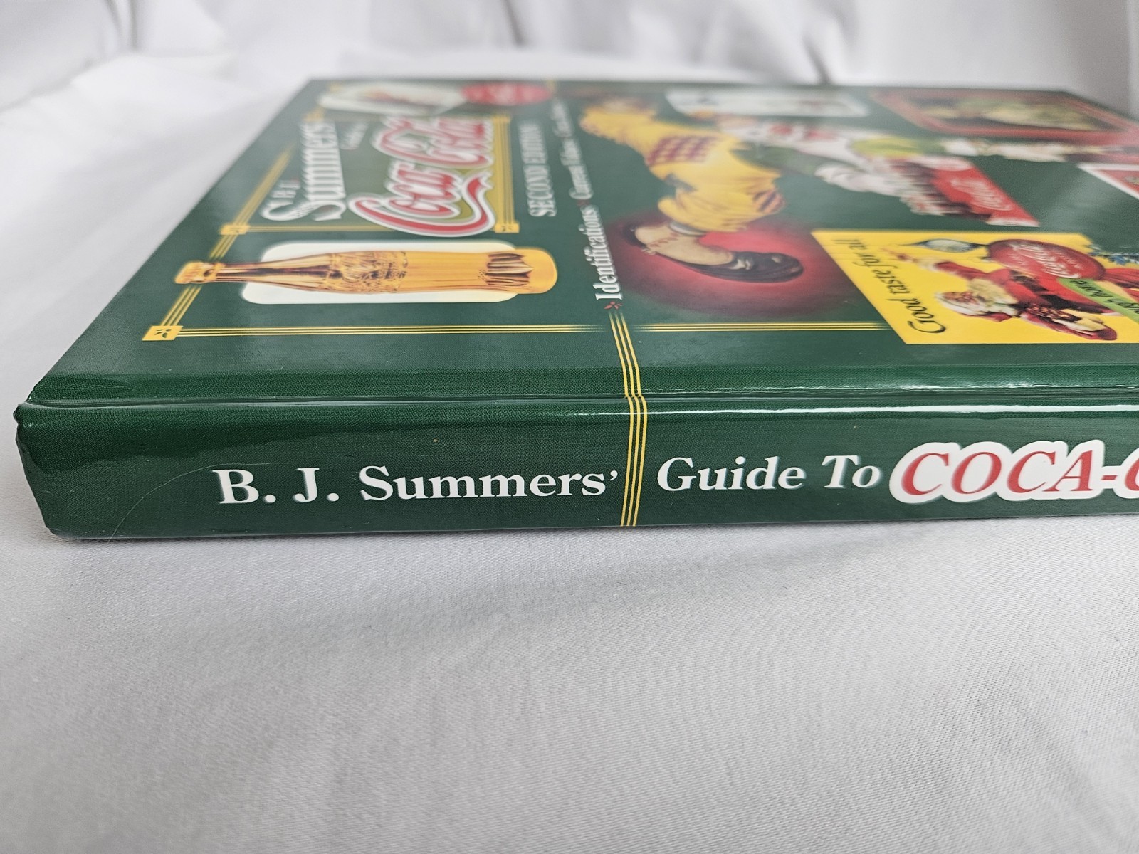 B.J. Summers’ Guide to Coca-Cola Collectibles HC Book PLUS Time Inc Supplement