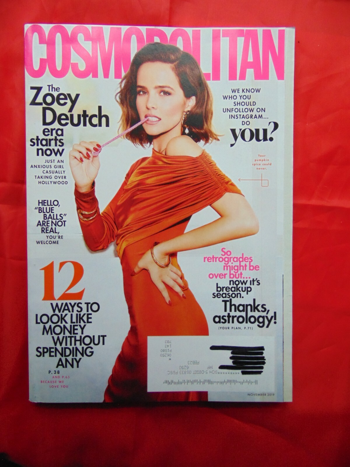 COSMOPOLITAN MAGAZINE November 2019-Zoey Deutch