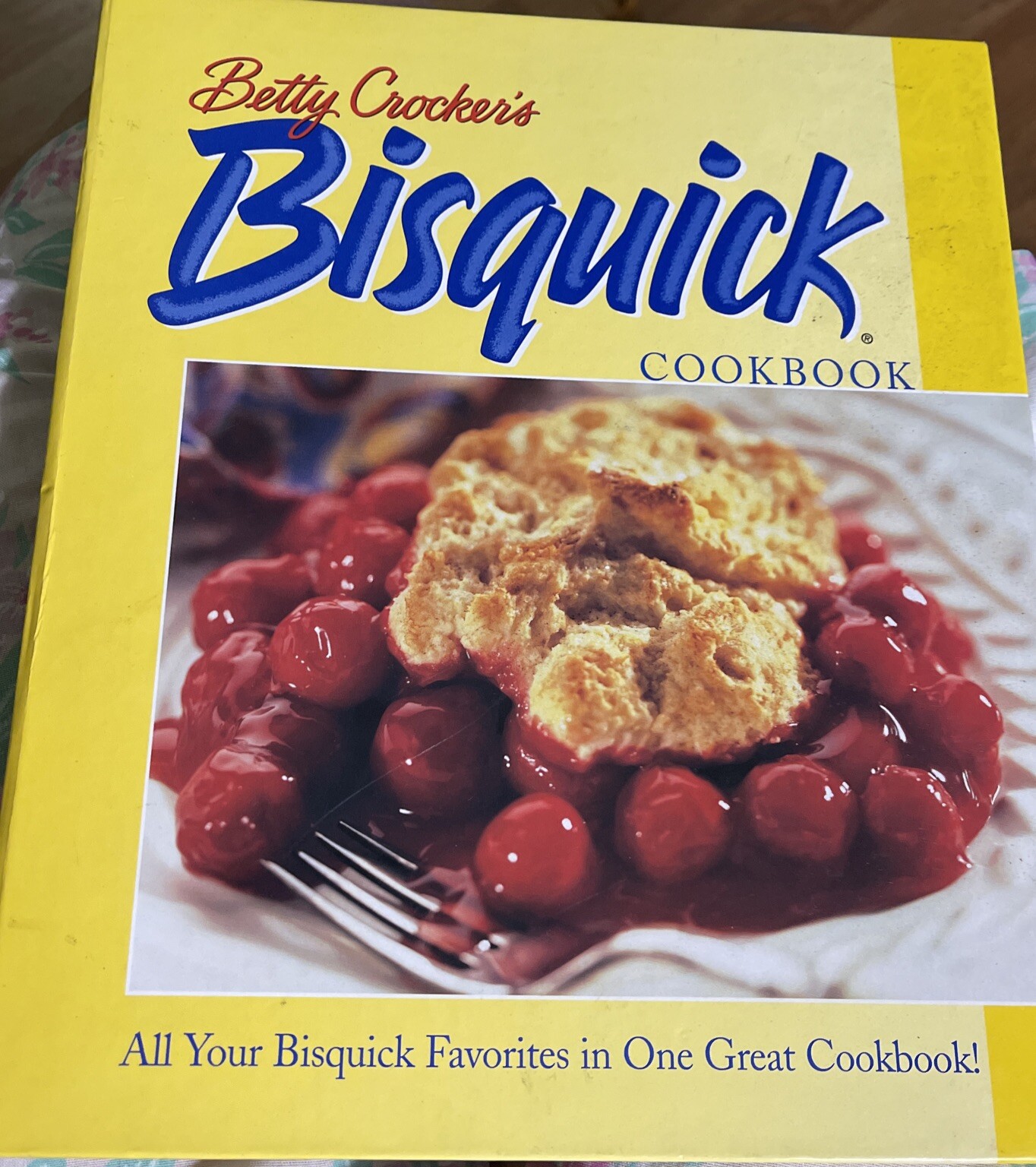 2000 Betty Crocker’s Bisquick Cookbook-First Edition, 302 Pages