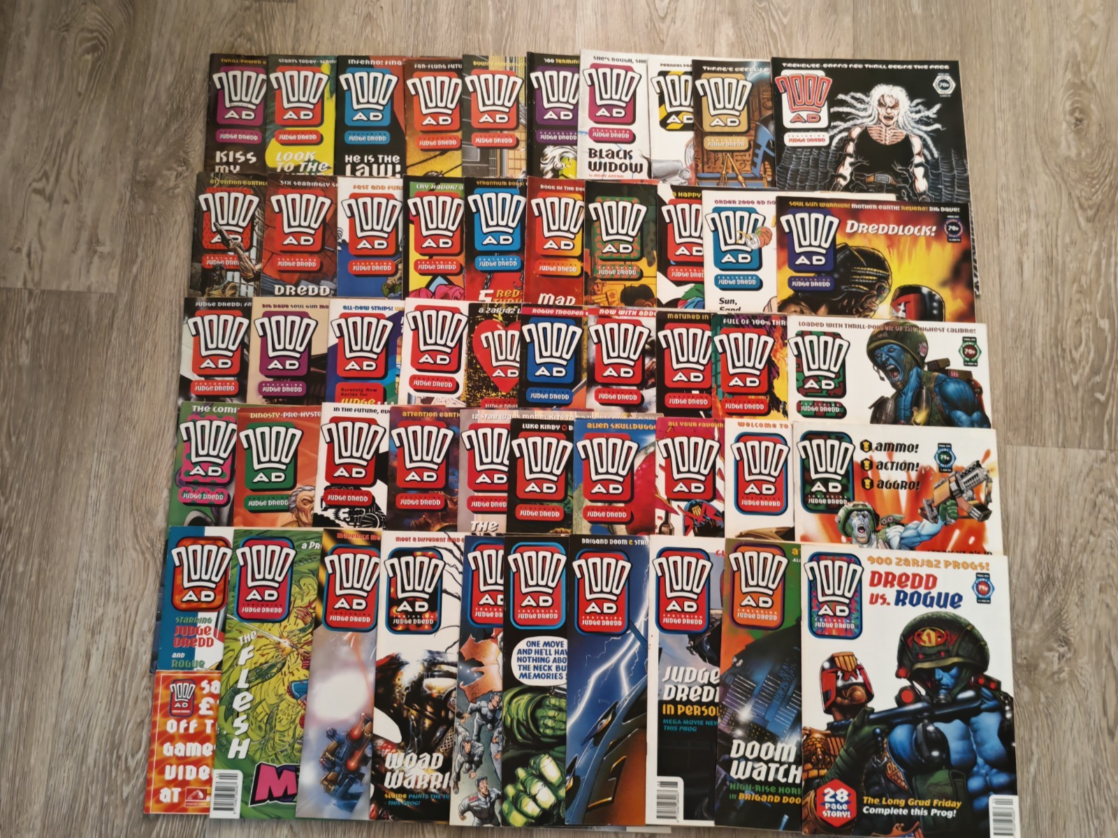 2000AD Comics Job Lot 851 – 900 COMPLETE Run 49 Issues Judge Dredd 1993 1994