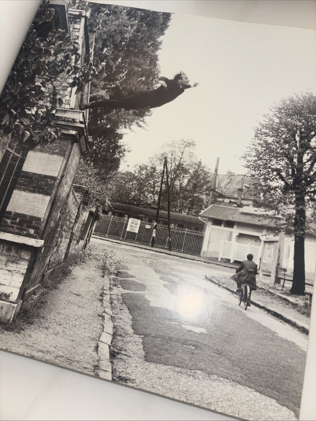 Faking It: Manipulated Photography before Photoshop – HC/DJ -MIA Fineman