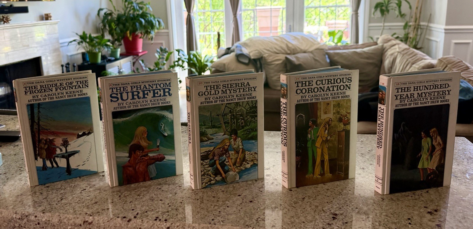 LIKE NEW – 5 Carolyn Keene Books #2,6,10,14 Books And Dana Girls Mystery Stories