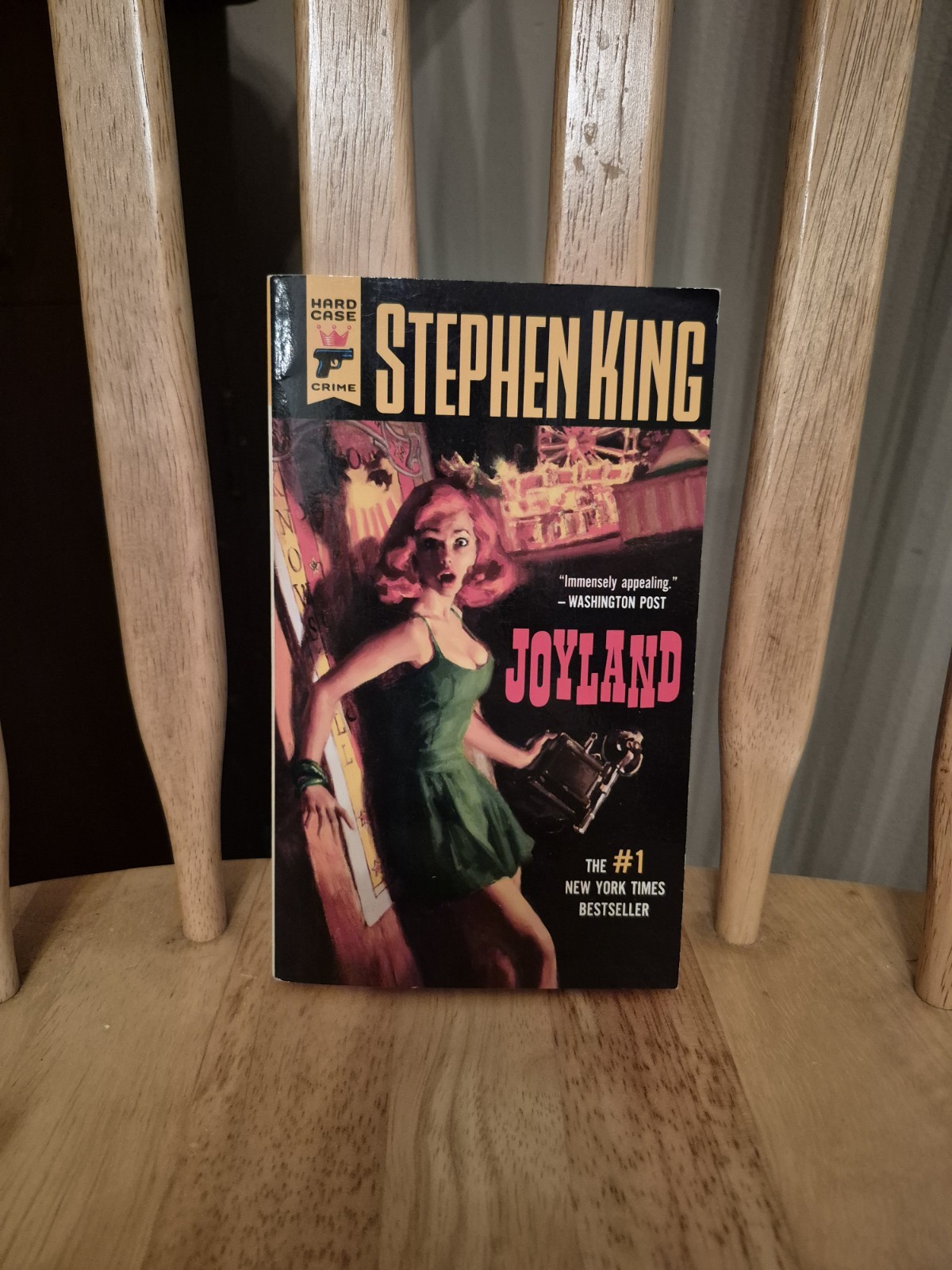 Joyland by Stephen King (2014, Mass Market)