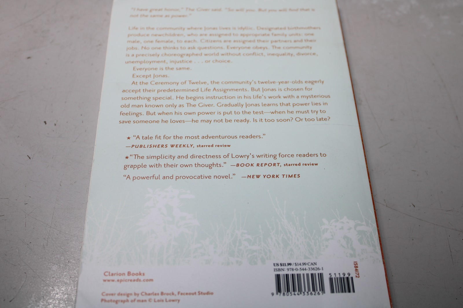 The Giver (Giver Quartet) – Paperback By Lowry, Lois – New