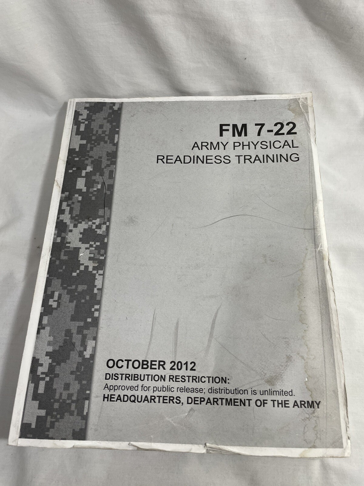 ARMY PHYSICAL READINESS TRAINING: FM 7-22 By Department Of The Army Paper Bound