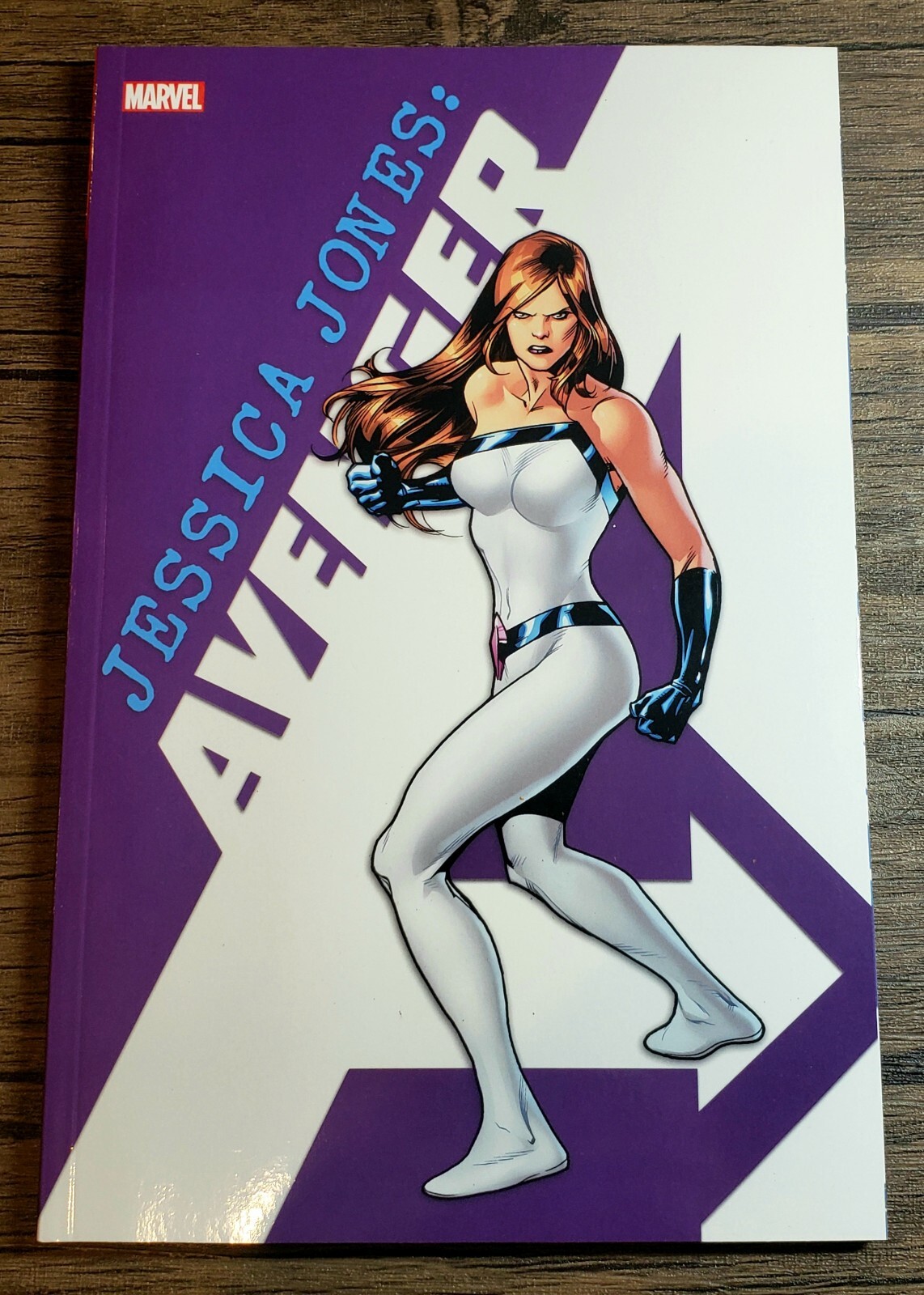 Jessica Jones : Avenger by Brian Michael Bendis (2016, Paperback)