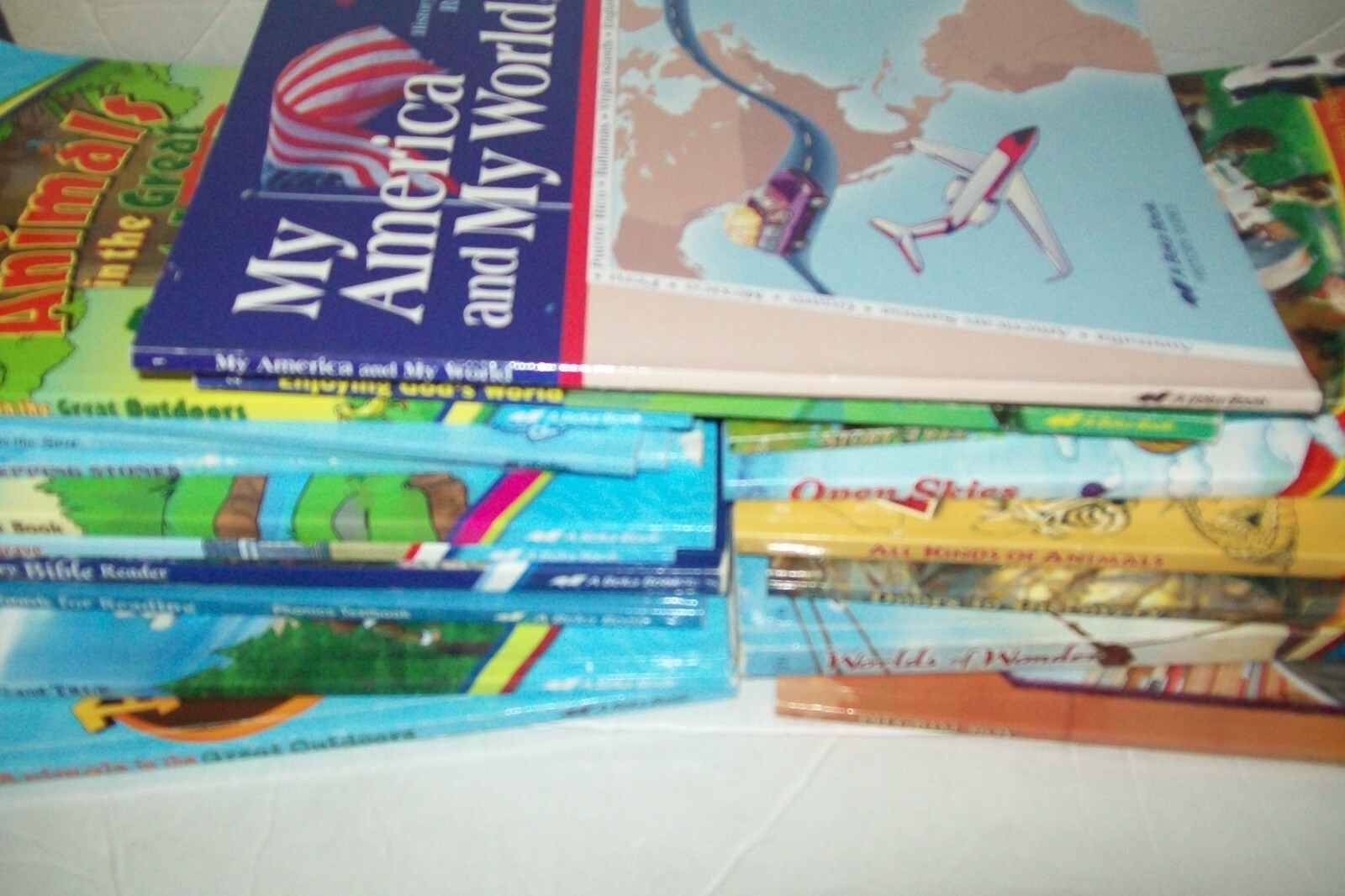 ABEKA READERS/HISTORY/SCIENCE/HEALTH GRADES 1-3- ONLY $5.25 EACH YOU PICK !!
