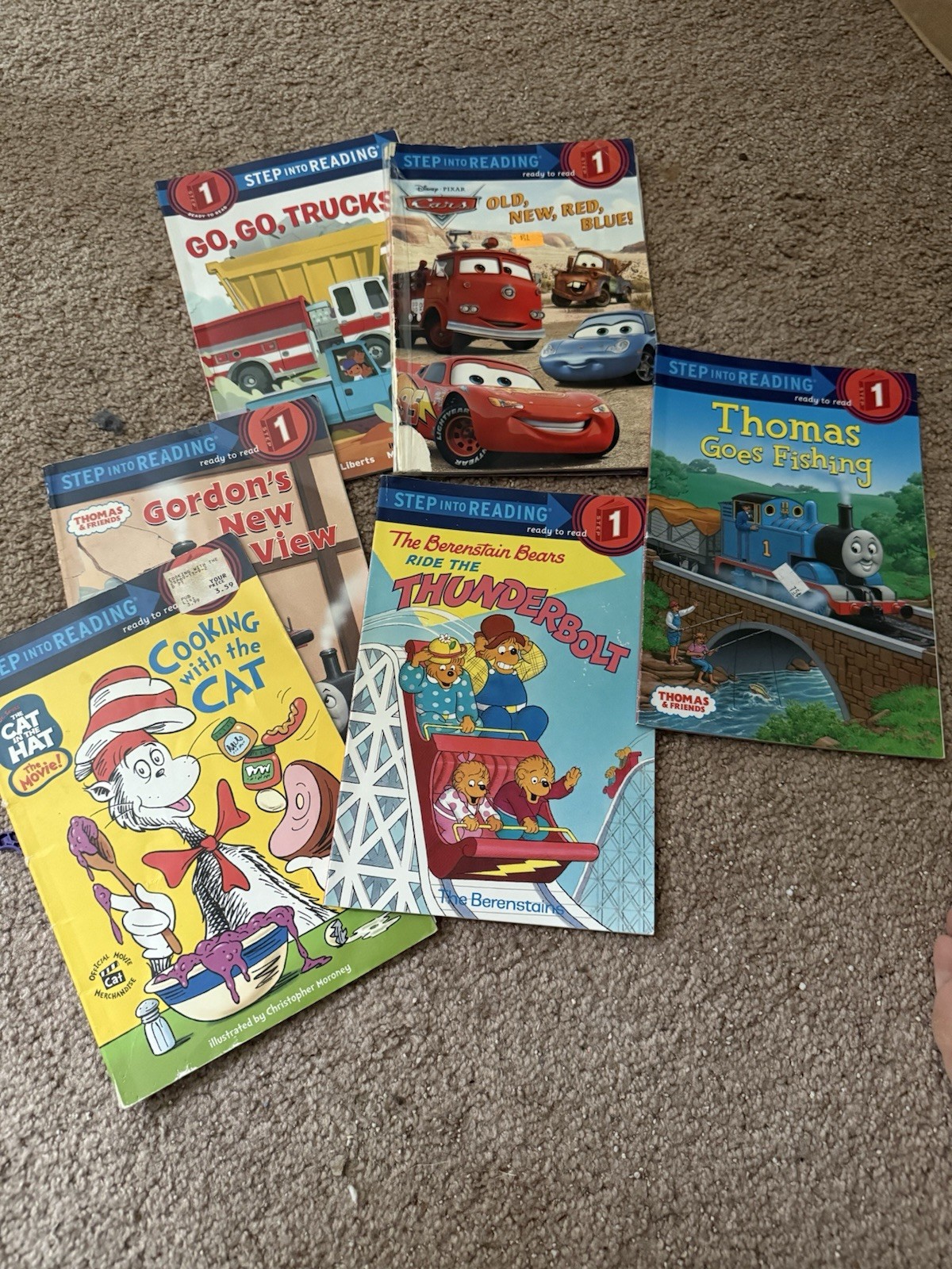 Random Lot of 6 Level 1 Step Into Reading Learn To Read Books For Children Kids