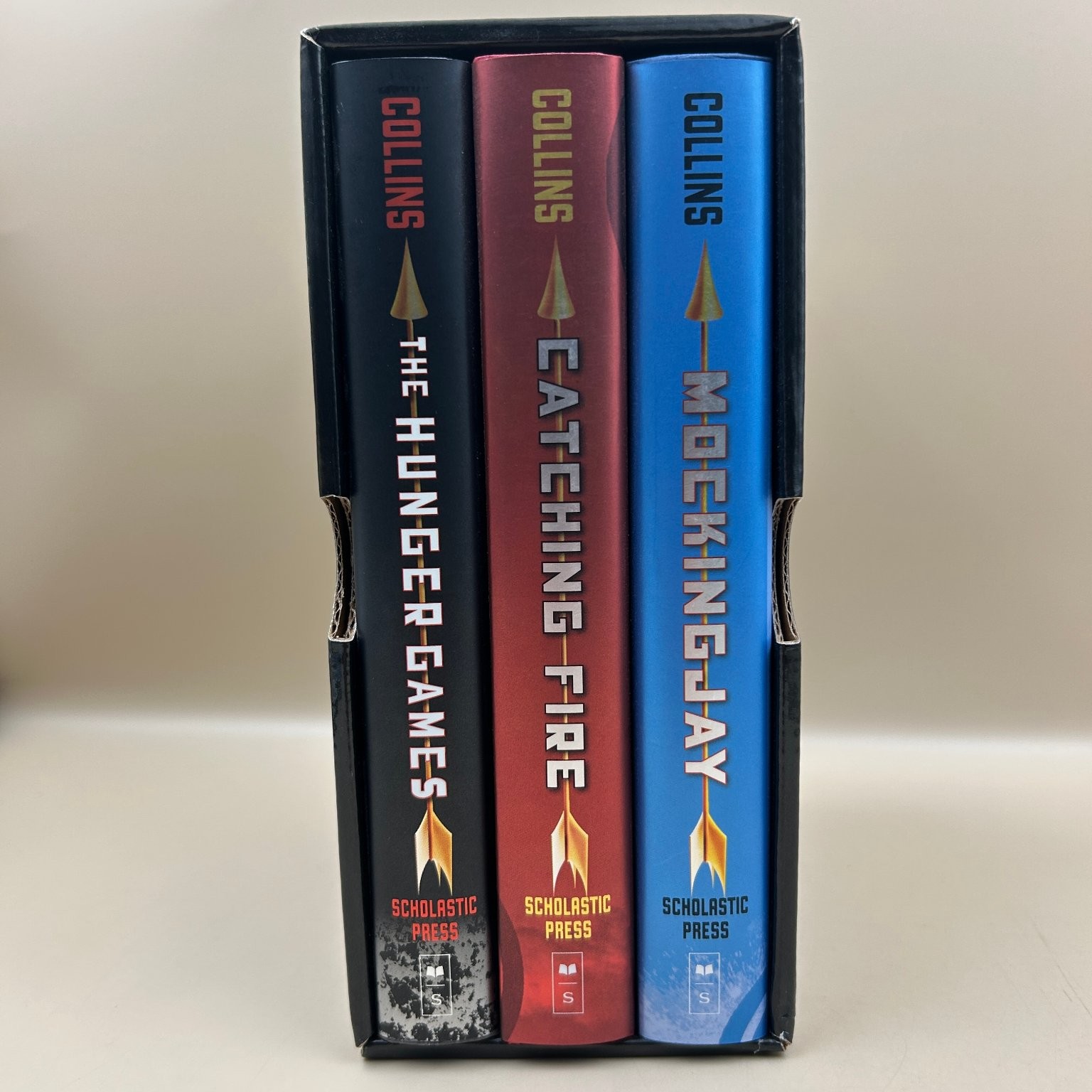 The Hunger Games Trilogy Suzanne Collins 2010 Box Set Dystopian YA Scholastic