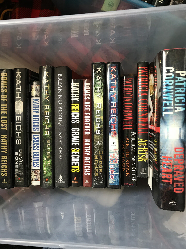 CLEARANCE $5.99 PATRICIA CORNWELL, KATHY REICHS Bestseller Books Hardback