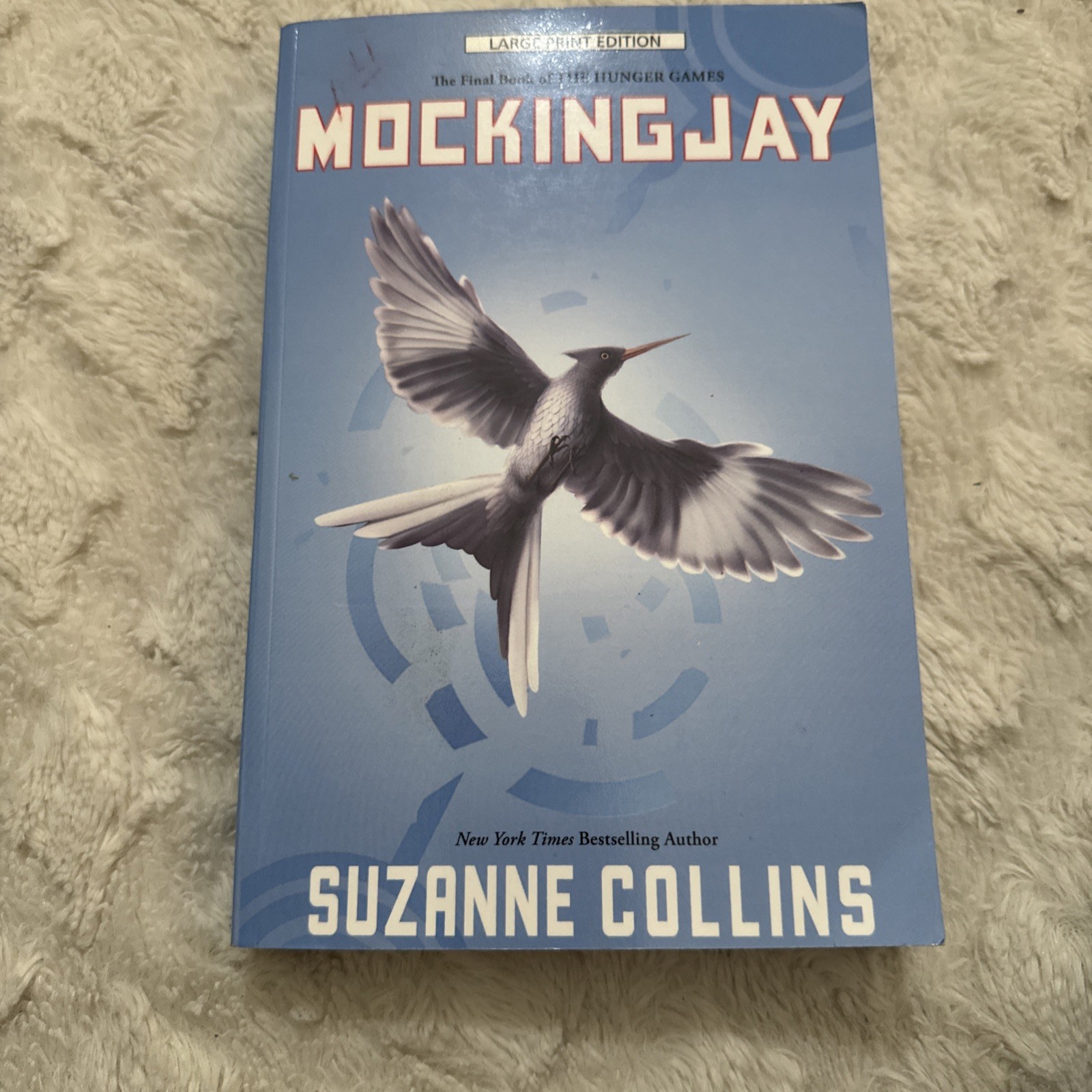 Mockingjay (The Hunger Games) – Paperback By Suzanne Collins – VERY GOOD