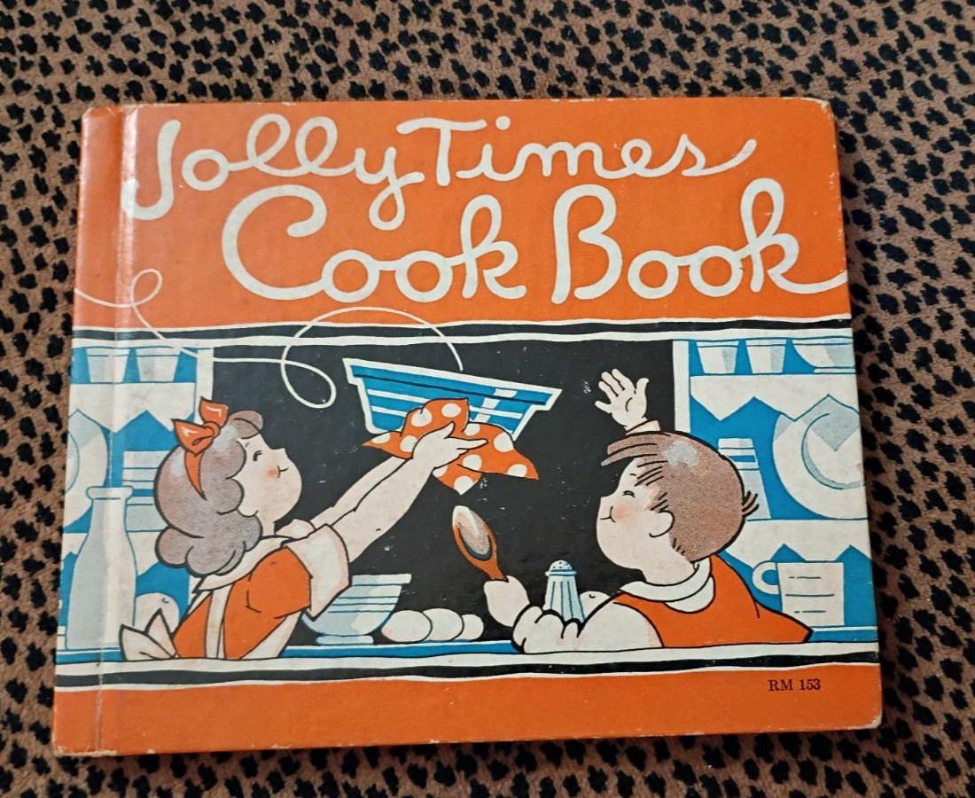 Vintage 1934 Jolly Times Children’s Cook Book Clarence Biers Illustrated HC