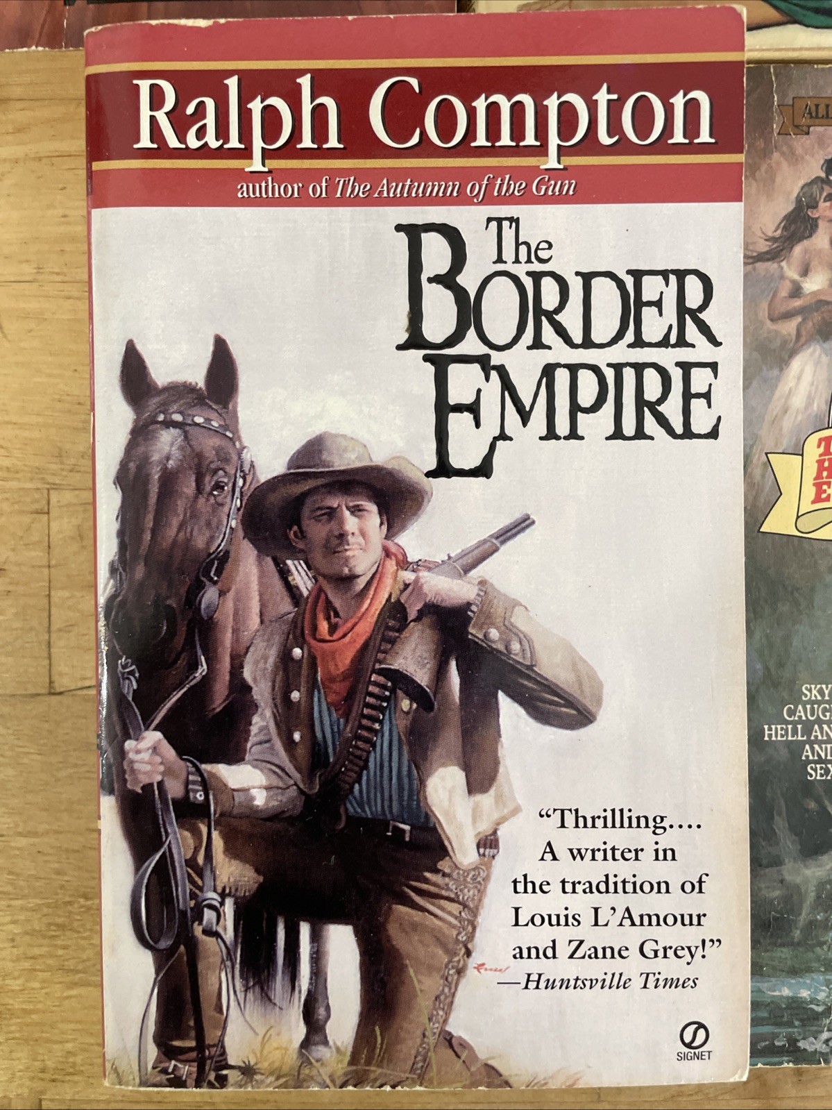 Paperback 5 Pack – Random Pull – Titles in pics also in description + batch SKU.
