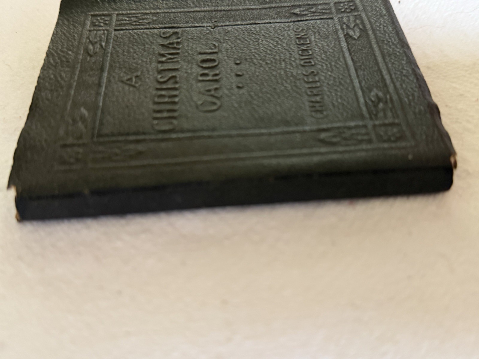 Little Leather Library, “A Christmas Carol,” By Charles Dickens/Antique ￼