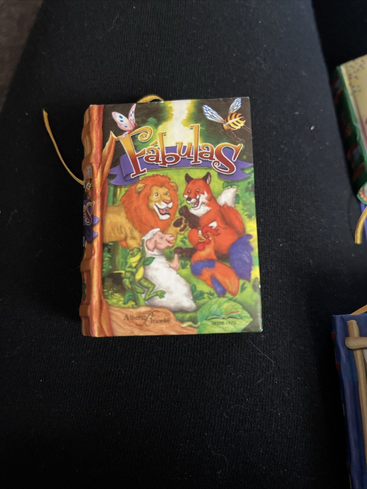 new Fabulas (Aesop’s Fables)mini book 2.60″ H hardcover 435 pages Spanish (x4)