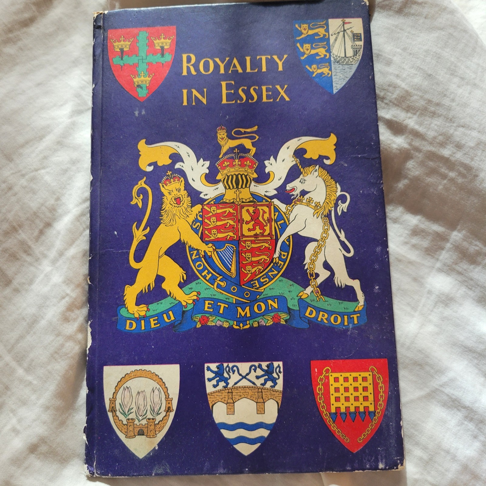 Antique Royalty In Essex 1953 Souvenir British Hardcover Book