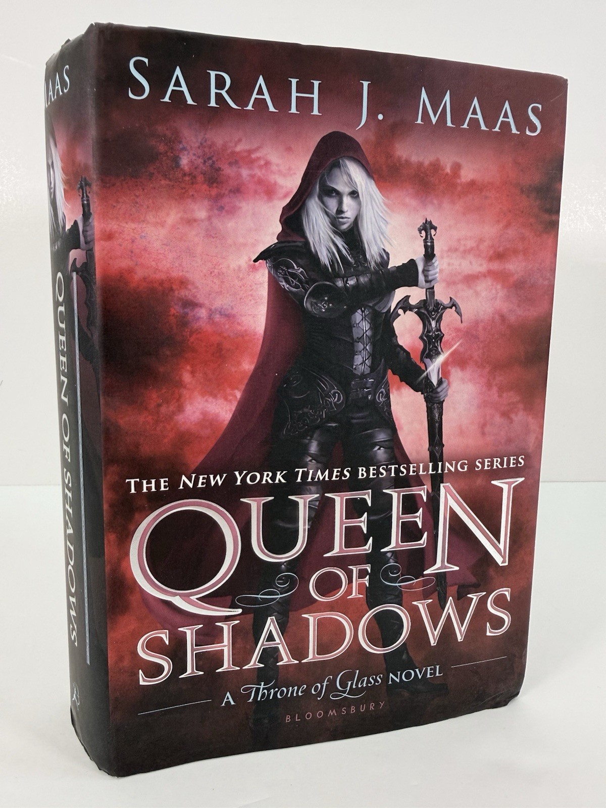 Queen of Shadows Hardcover First Edition Fourth Printing Sarah J. Maas 2015