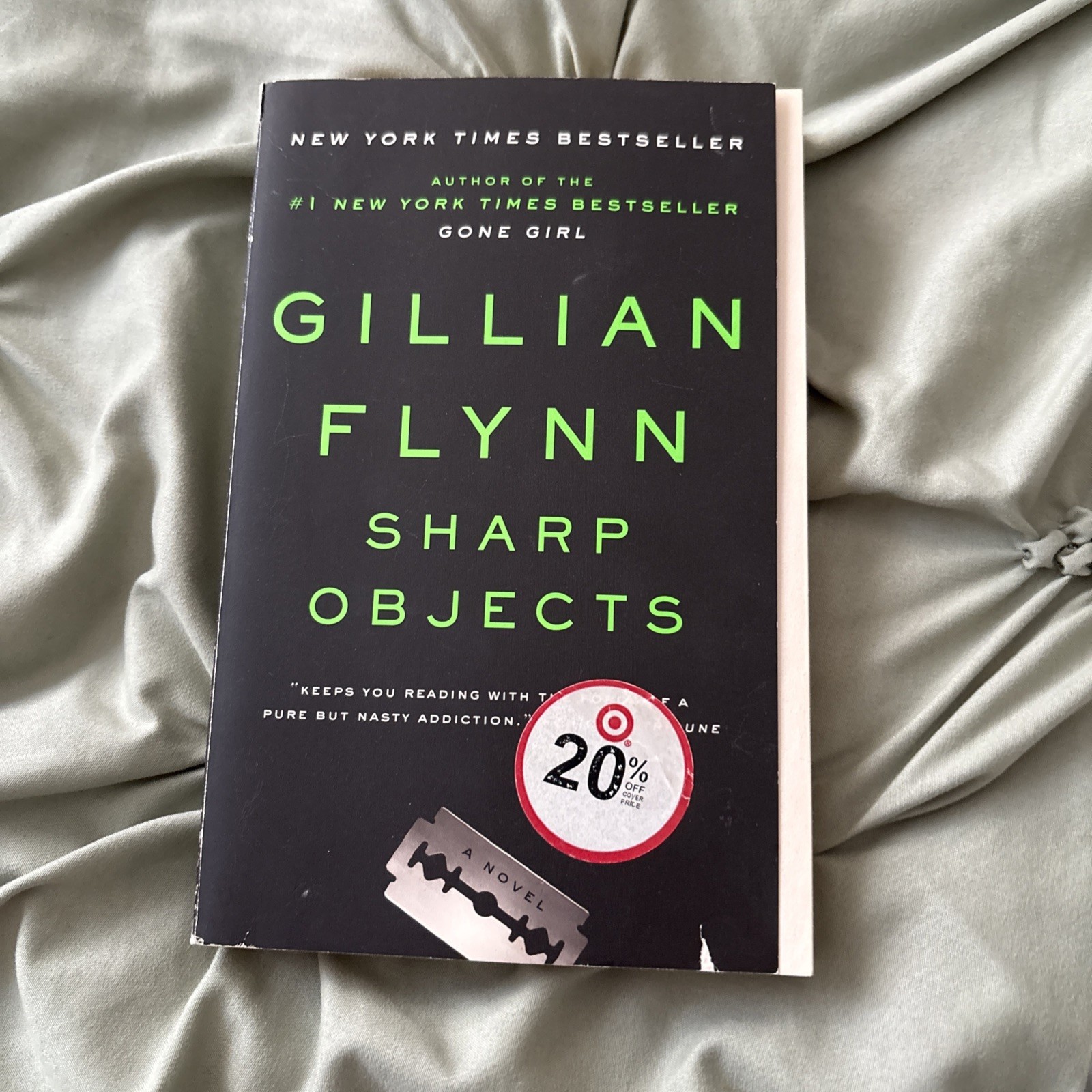 Sharp Objects : A Novel by Gillian Flynn (2007, Trade Paperback) #194