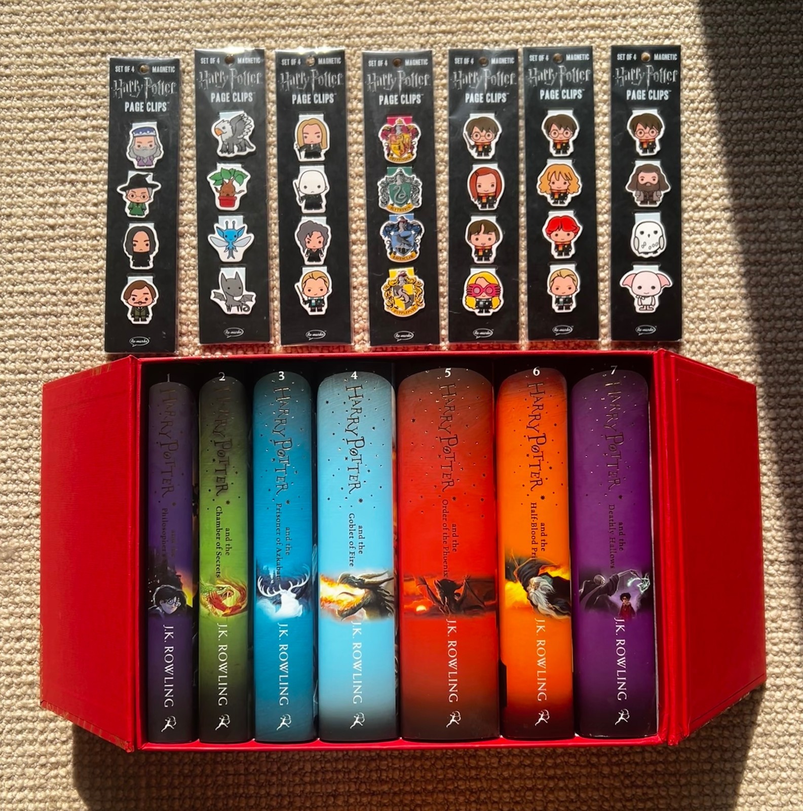 Harry Potter Hardcover Boxed Set: Books 1-7 PLUS Bookmarks. FREE SHIPPING