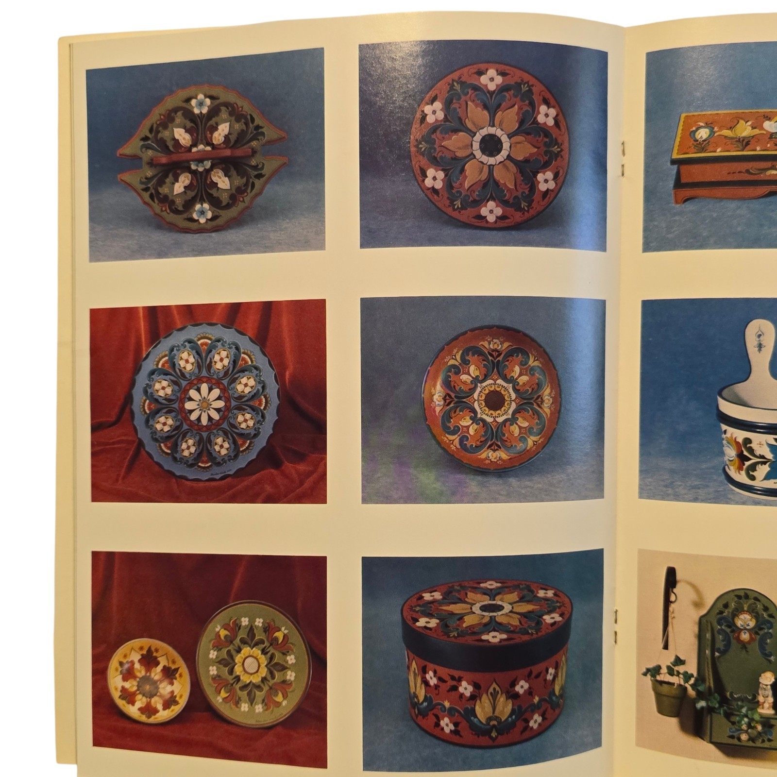 Halllingdal Rosemaling Round Brush Technique Instruction Book Claudine Schatz