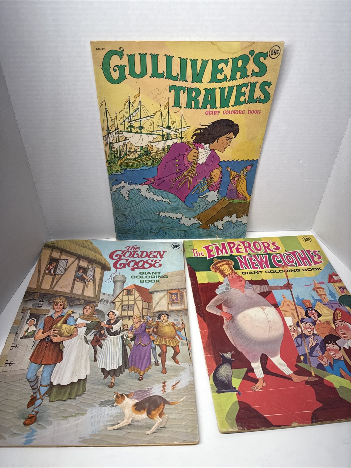 VTG 1970’s Giant Coloring Books Activity Lot Golden Goose Gulliver Travels
