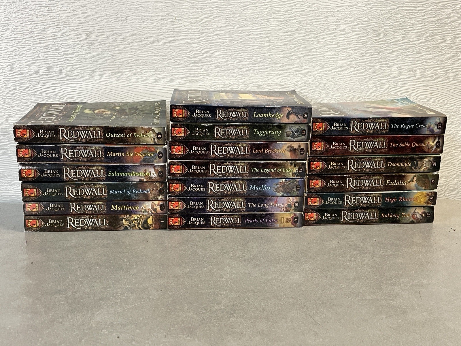 Brian Jacques Redwall Books PB Lot of 19 Almost Full Series Instant Collection