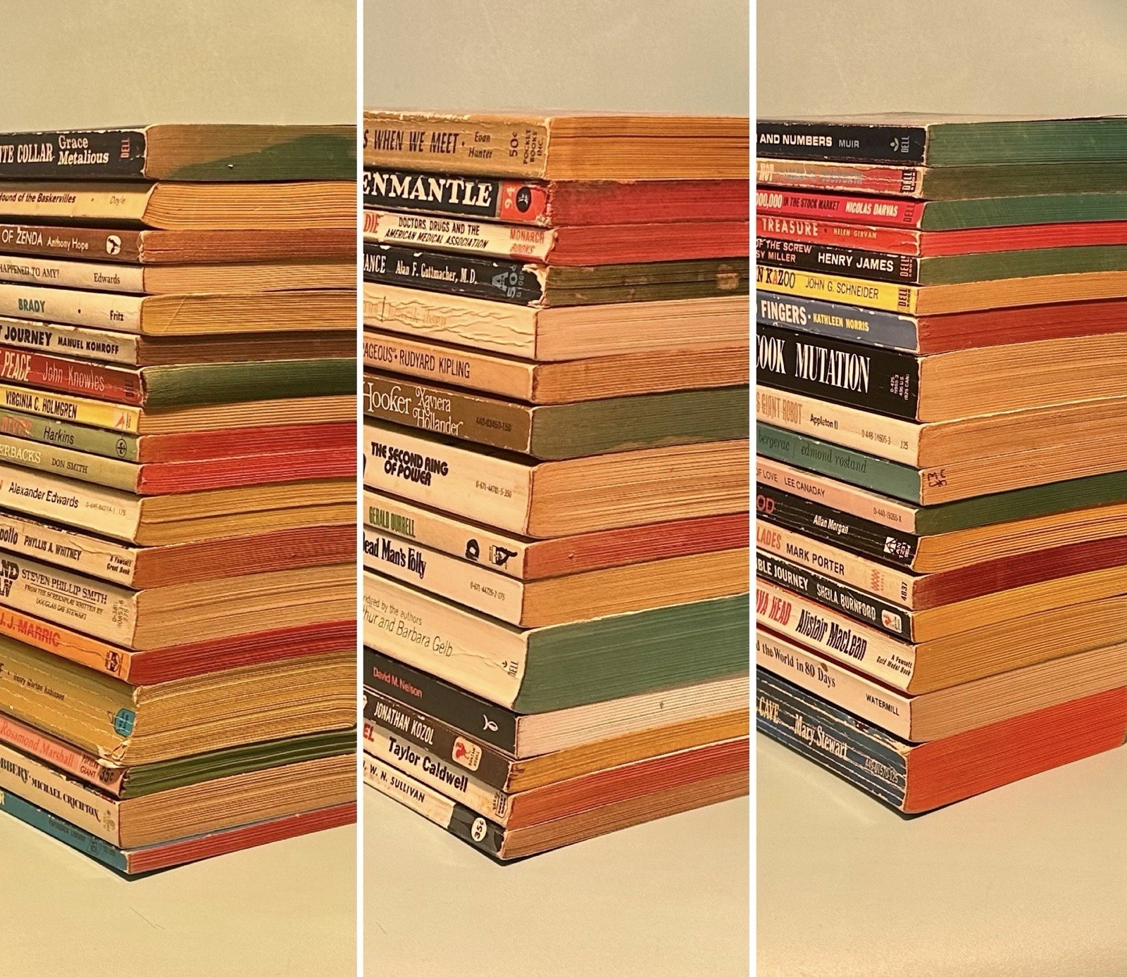 [LOT of 50] Vintage Paperbacks Great Authors & Titles Various Mixed Genres Clean