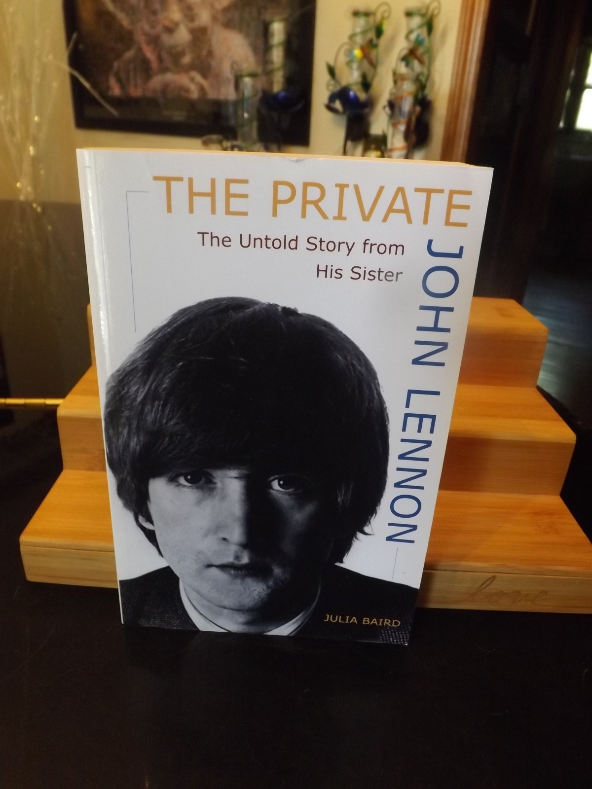 Book, The Private John Lennon, Pre-owned